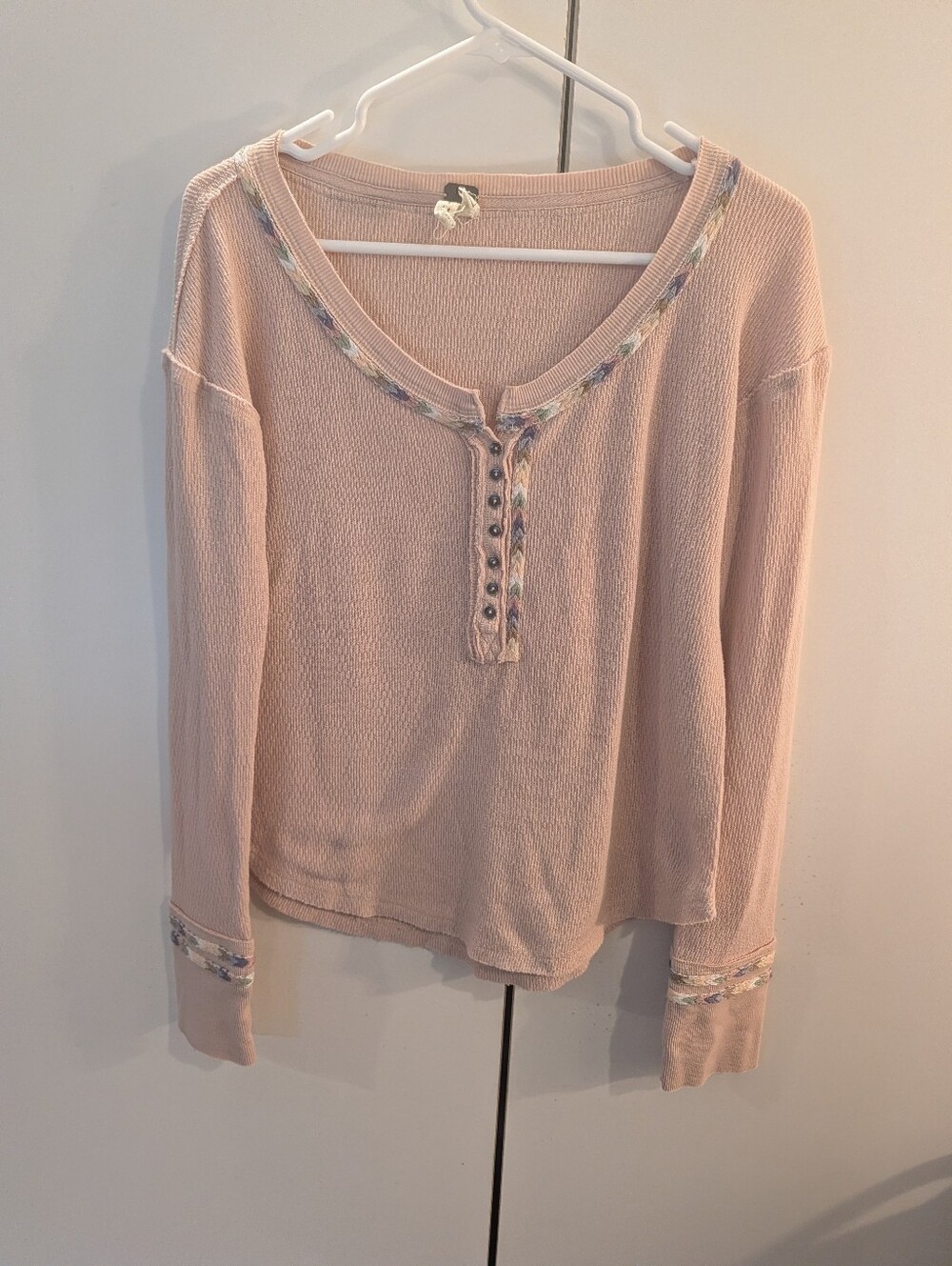 We The Free Women’s Long-Sleeve Knit Henley Top - Blush Pink Medium